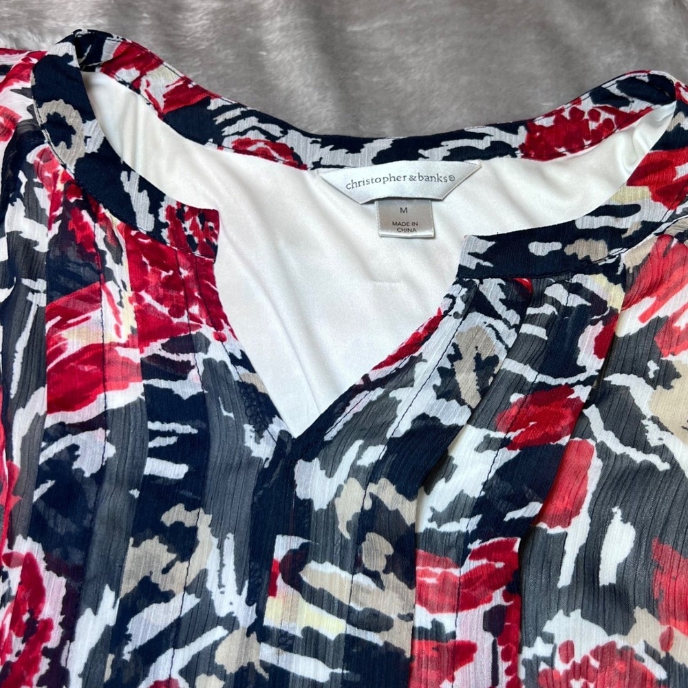 Christopher & Banks Womens Size Medium V Neck Blouse Red Floral Business Casual - Picture 6 of 14
